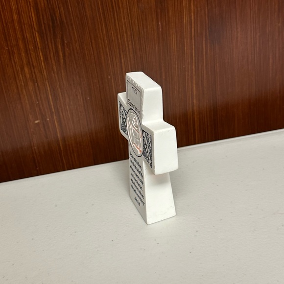 First Communion Holy Sacrament Lighted Tabletop Cross - Picture 10 of 11